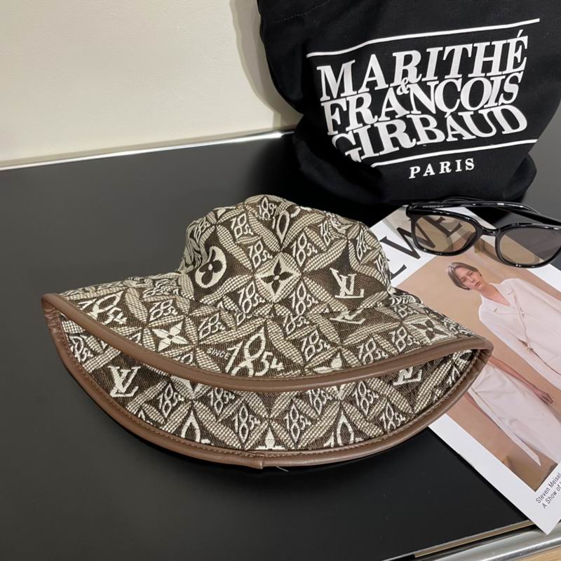LV hat (42)